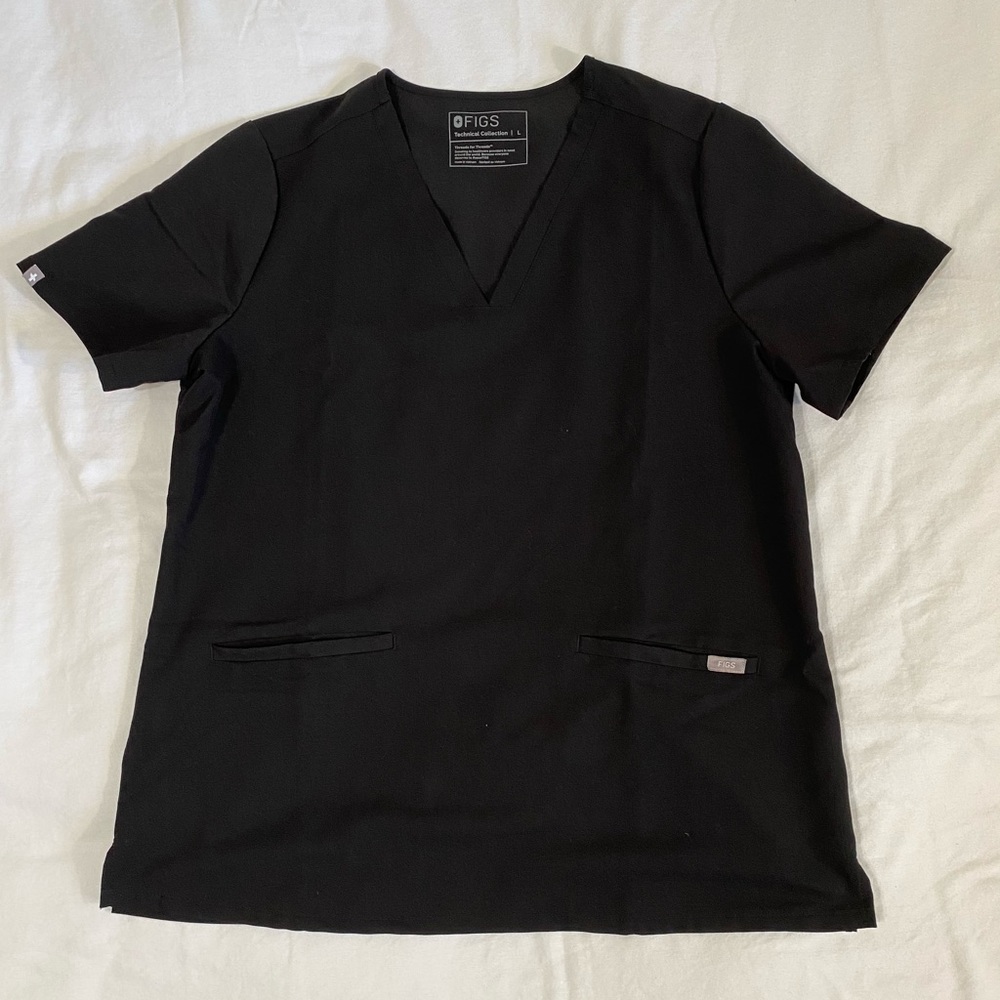FIGS Casma Three-Pocket Scrub Top